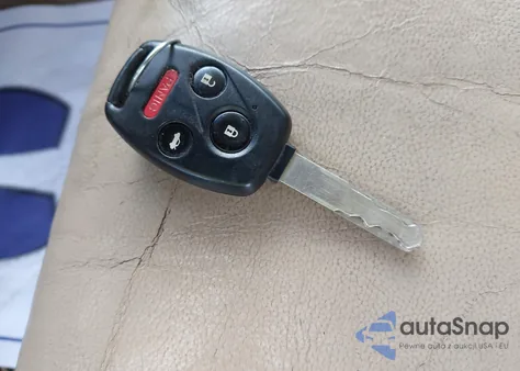 2011 Honda Accord 2.4 Ex-L from USA, damaged, VIN 1HGCP2F83BA003782